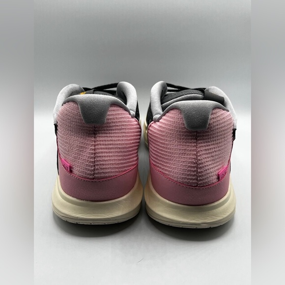 Nike Kyrie 5 Low Coconut Milk Pink Basketball Shoes - Men’s Size 18 (DJ6012-005) - Picture 7 of 9